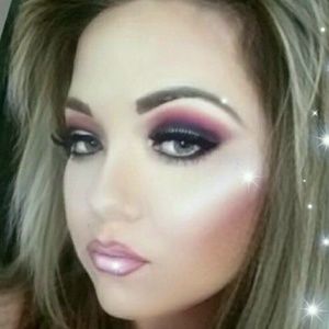 Meet your Posher, Diana